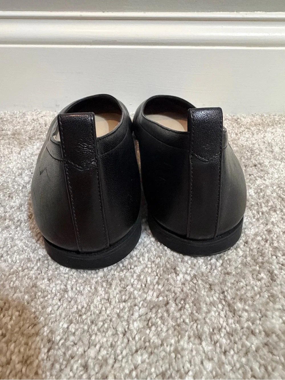 Everlane 40-Hour Flat Black Leather